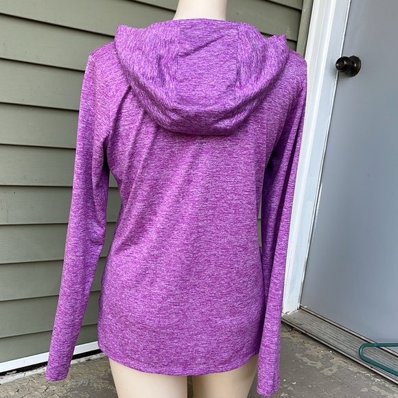 BNWOT Nike lightweight hooded top - Picture 6 of 12